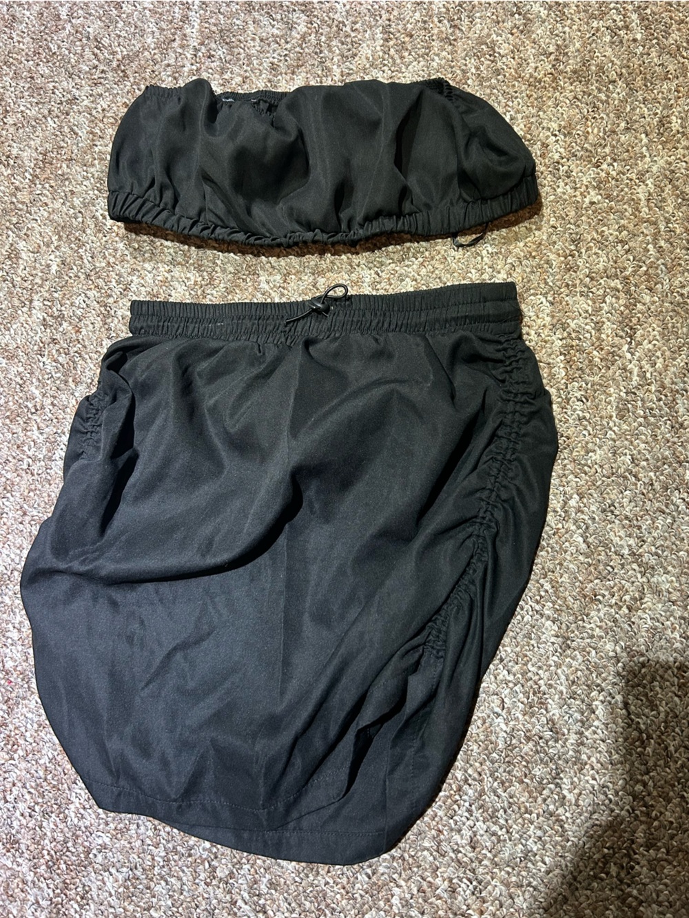 SHEIN Black Kids Skirt Set with Elastic Waist